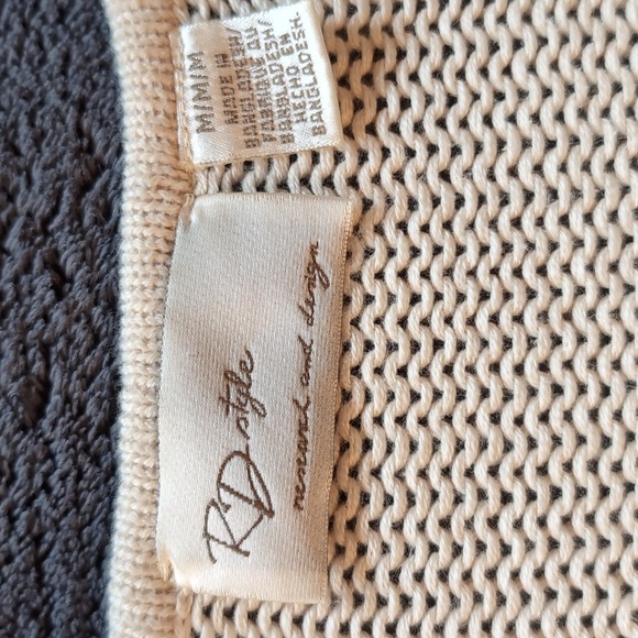 RD Style| Blue And White Striped Knit Crew Neck Sweater - Picture 11 of 12